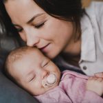 LOVI svjetleća silikonska mini duda BABY SHOWER 0-2 mj, 2 kom, ružičasta - Slika 2