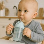 CANPOL BABIES Čaša protiv prolijevanja sa slamkom i utegom 270 ml, bež/zelena - Slika 4